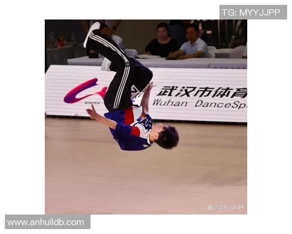 武汉街舞队个人能力变革引发热议街舞文化新风潮